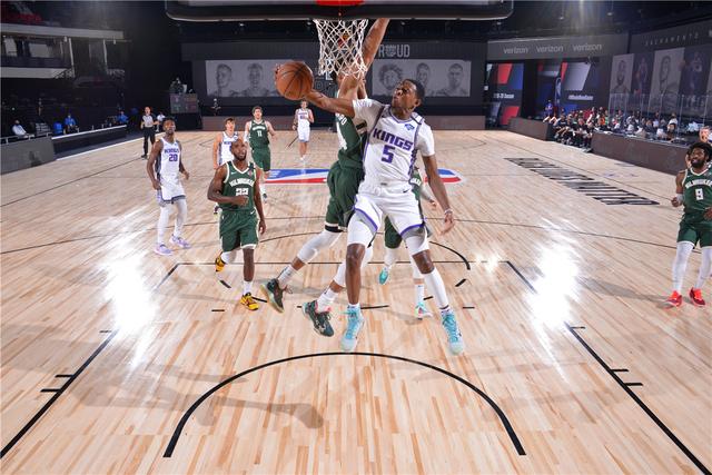 安全牌优先 安全牌优先